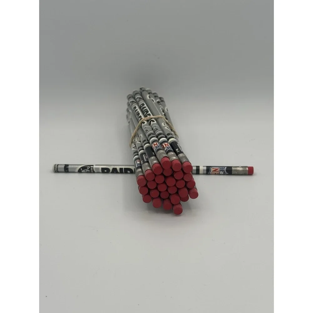 28 Vintage NFL Football Pencils Los Angeles‎ Raiders UnSharpened Pentech